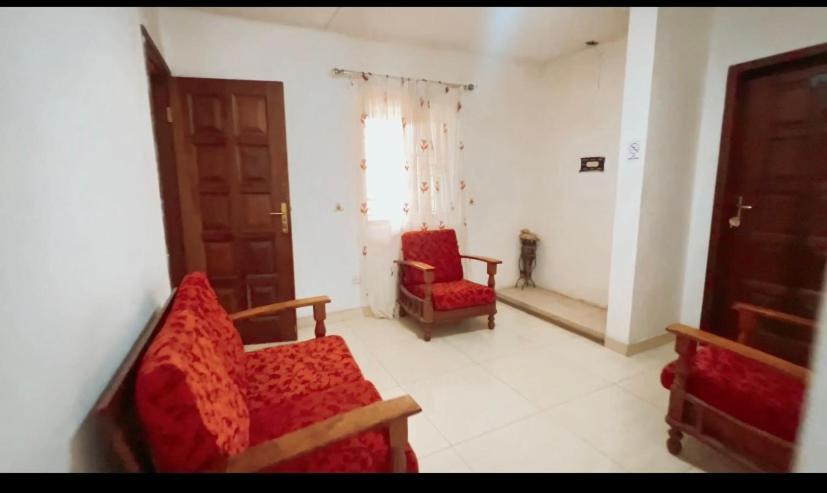 Zunox Guest House Freetown Eksteriør billede